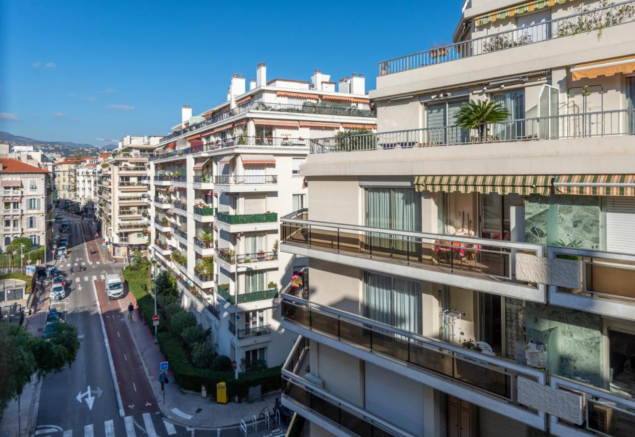 Sunny And Modern Baquis Flat Apartment Nice Exterior photo